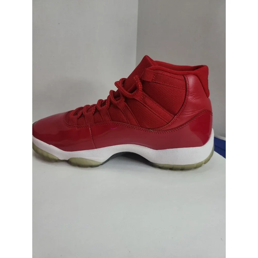 Nike Air Jordan 11 Retro Win Like '96 2017 Size (9) 378037-623 Red Black White